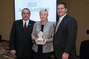 Brenda Edwards receiving the 2017 Women in Stone Pioneer Award