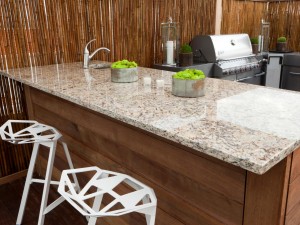 DKCR305H_Outdoor-Kitchen-Granite-Countertop_4x3.jpg.rend.hgtvcom.1280.960